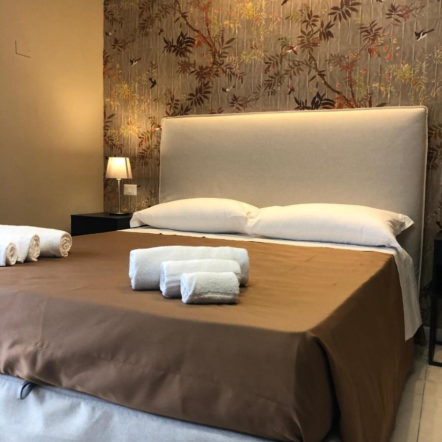 Dante 11 Guesthouse By Apulia Accommodation Бари Экстерьер фото